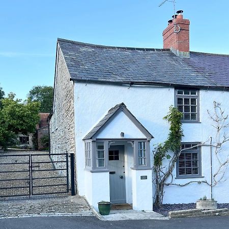 Hurst cottage, a cosy 2 bed cottage in Dorset Stalbridge Esterno foto